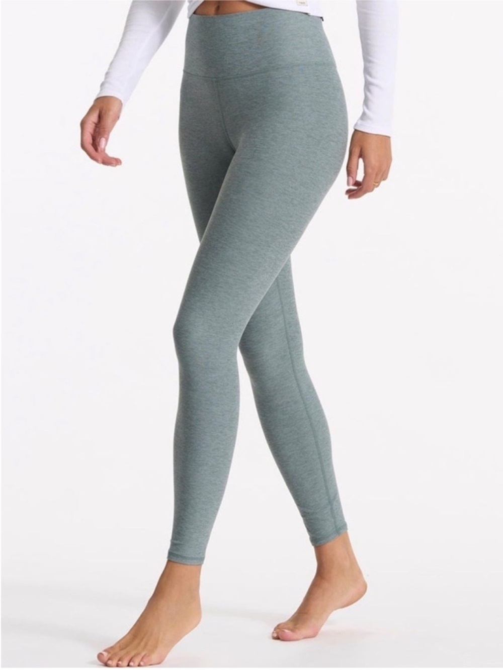 Vuori Clean Elevation Legging in  Stormy
Heather Grey/Blue XS